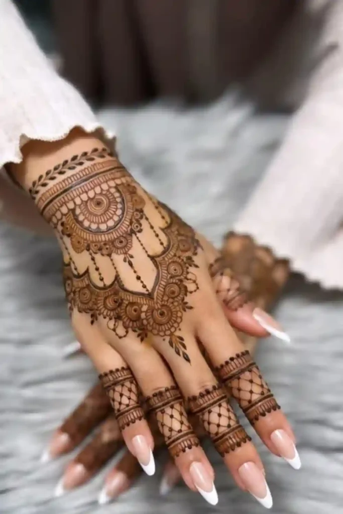 Arabic Design Finger Mehndi Designs