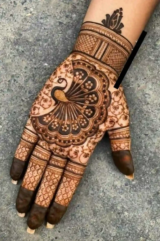 Peacock Circle Pattern 