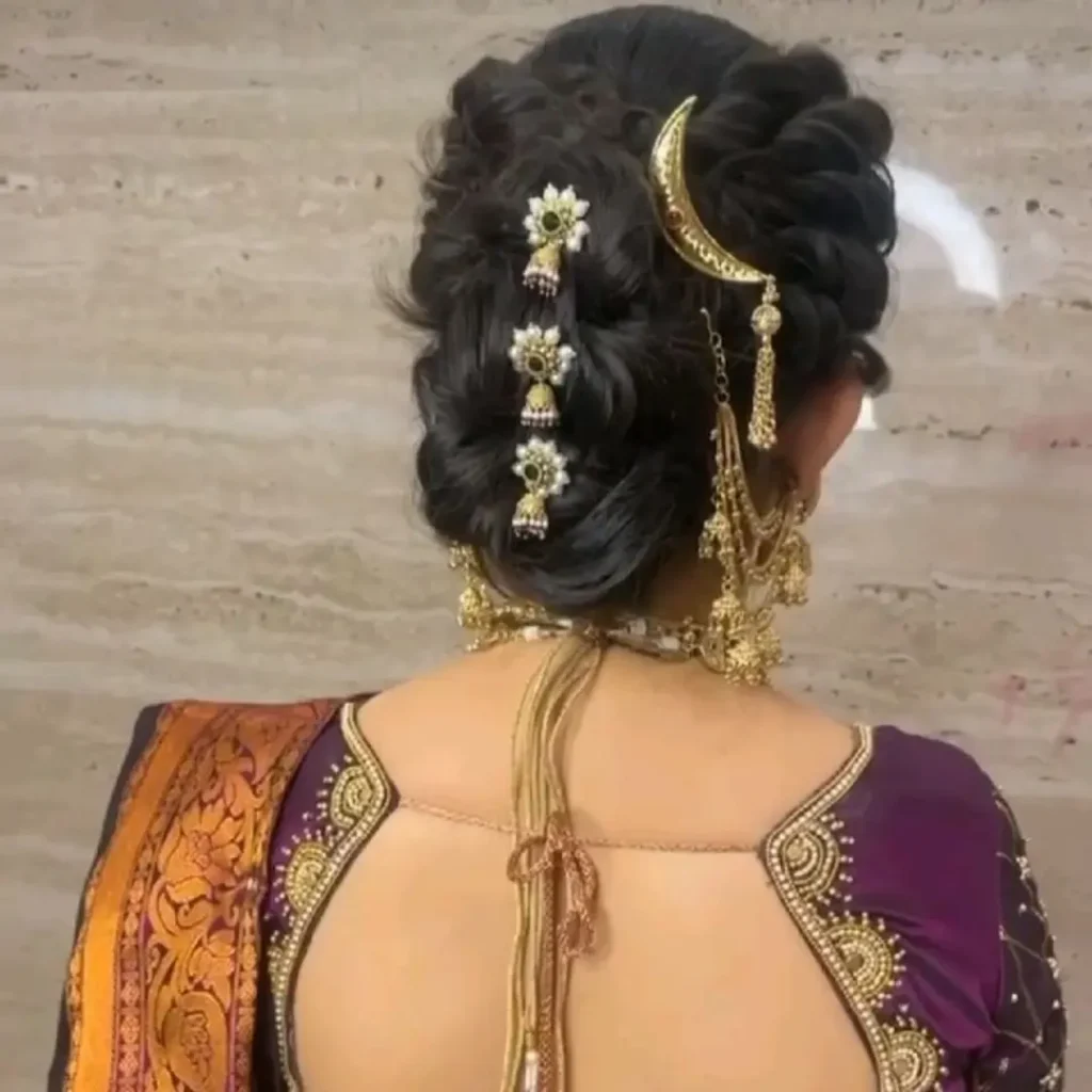 Ambada Maharashtrian Bun