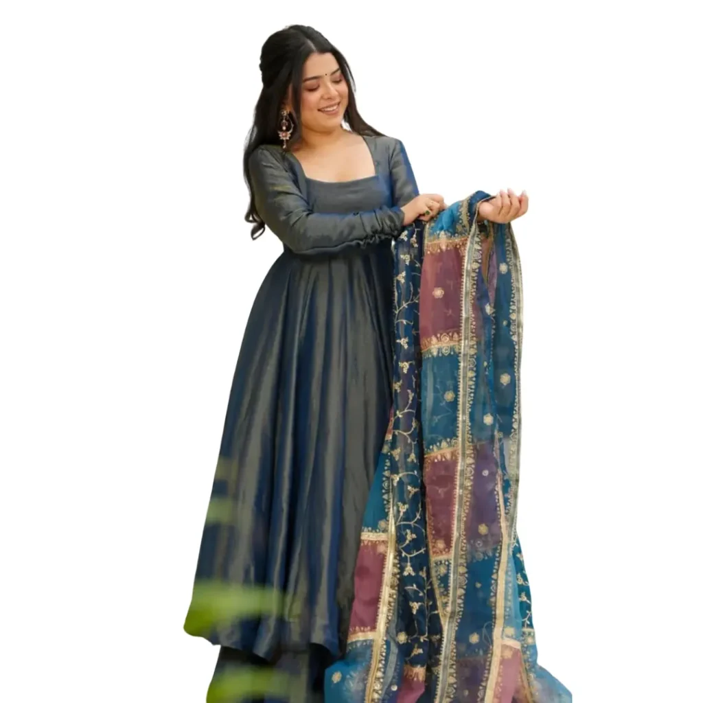 Classic One-Shoulder Dupatta Style