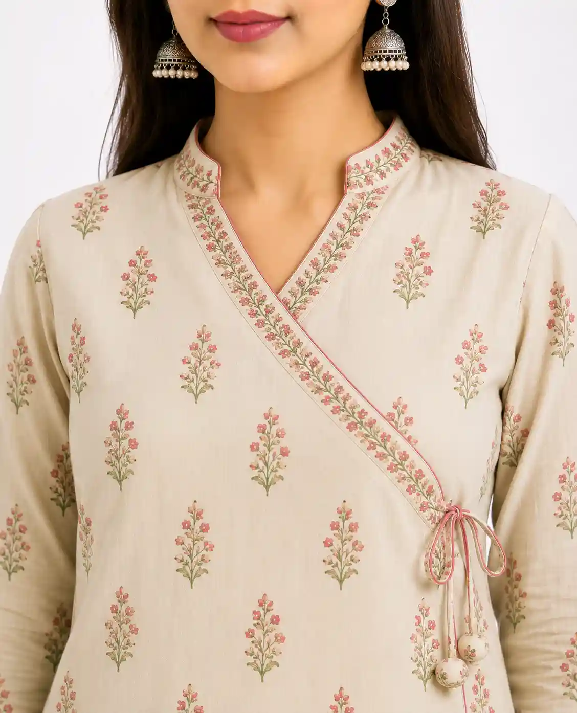 Angrakha Neck
